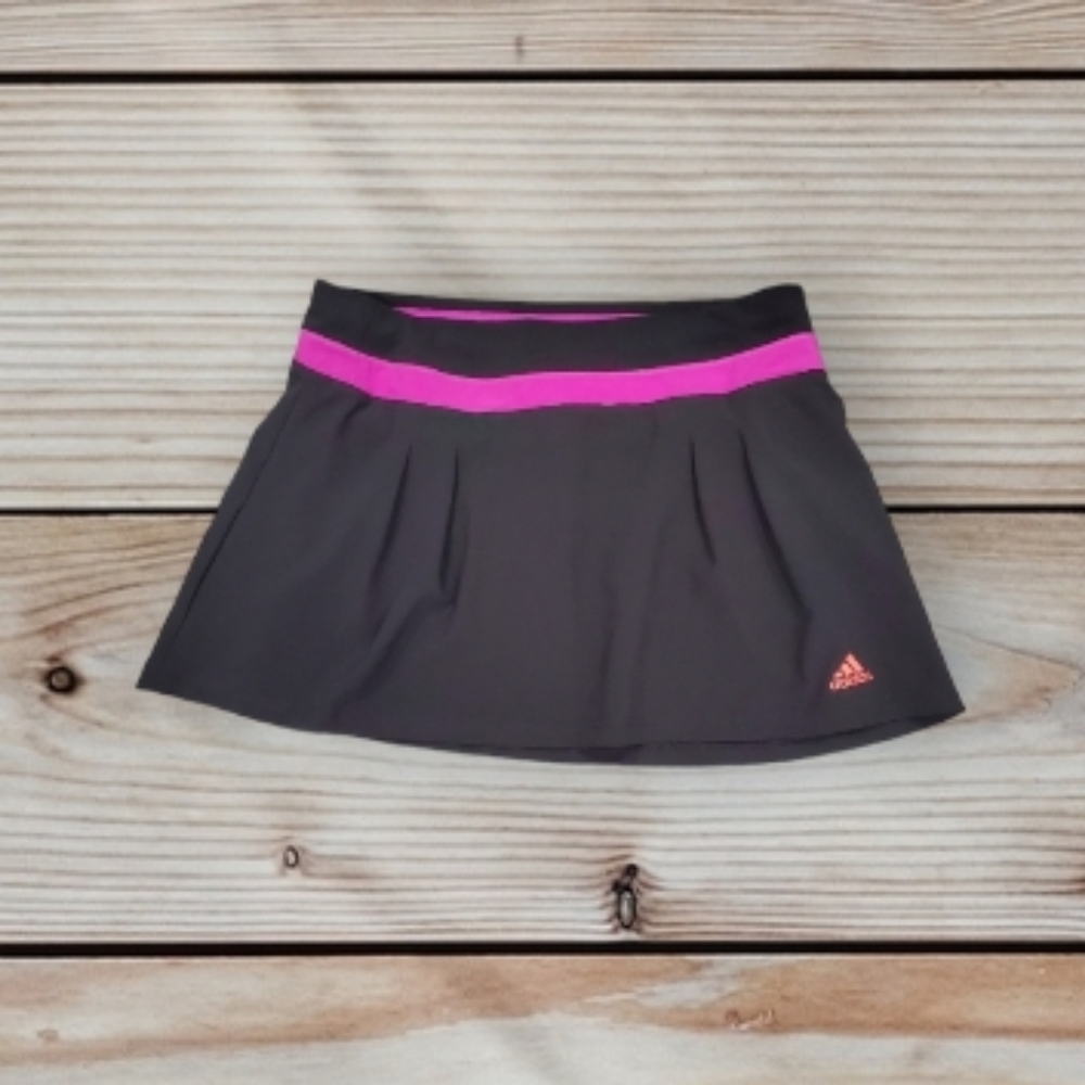 Adidas climate skort  euc